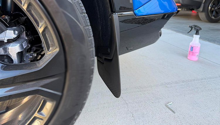 Suitable for 2024-26 Chevrolet Equinox EV version fender decoration