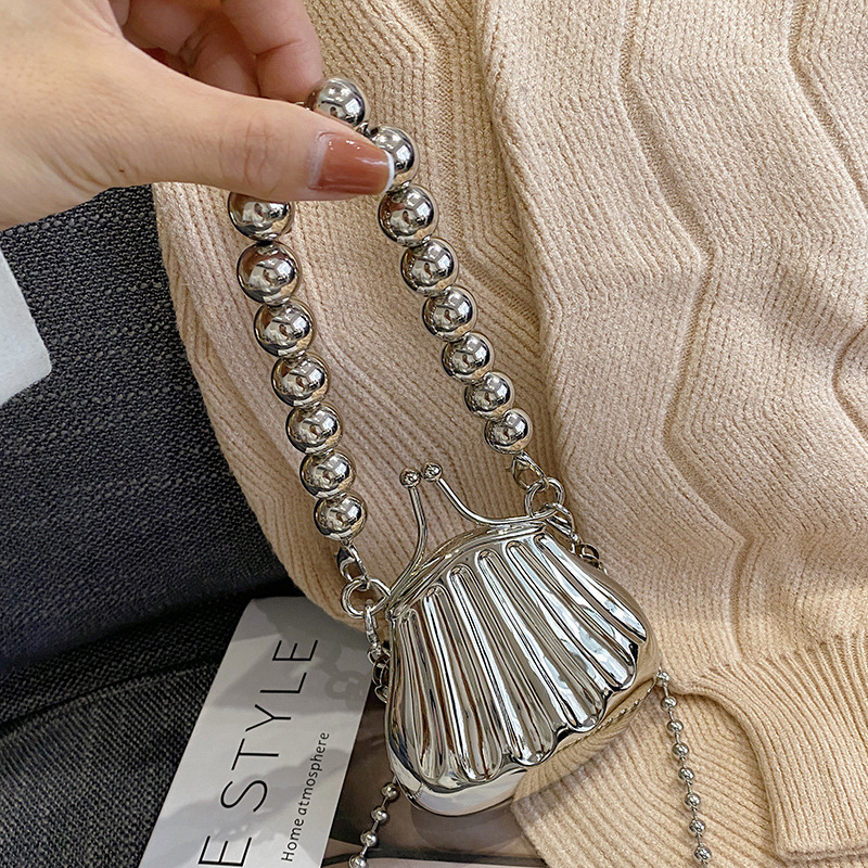 High end Mini Pearl Chain Handheld for Women 2023 New Small Stand One Shoulder Crossbody Shell Blessing Bag_voghion.com