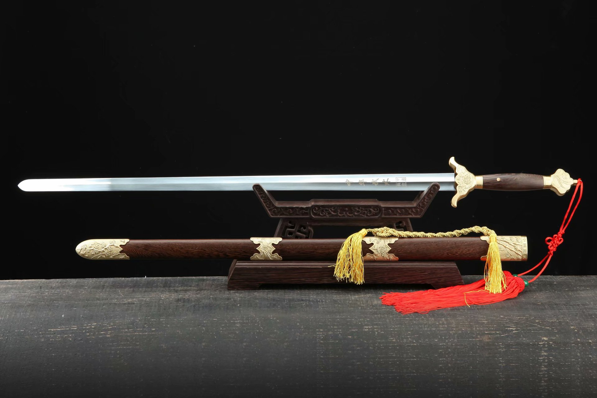 龙泉市刀剑火龙出品不锈钢宝剑一体太极剑武术剑晨练剑收藏未开刃