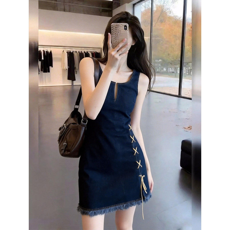 Design-Inspired Niche Denim Dress for Women, New Summer Style with Side Straps and Tassel Hem, Slimming Sleeveless Tank Dress Design-Inspired Niche Denim Dress for Women, New Summer Style with Side Straps and Tassel Hem, Slimming Sleeveless Tank Dress
