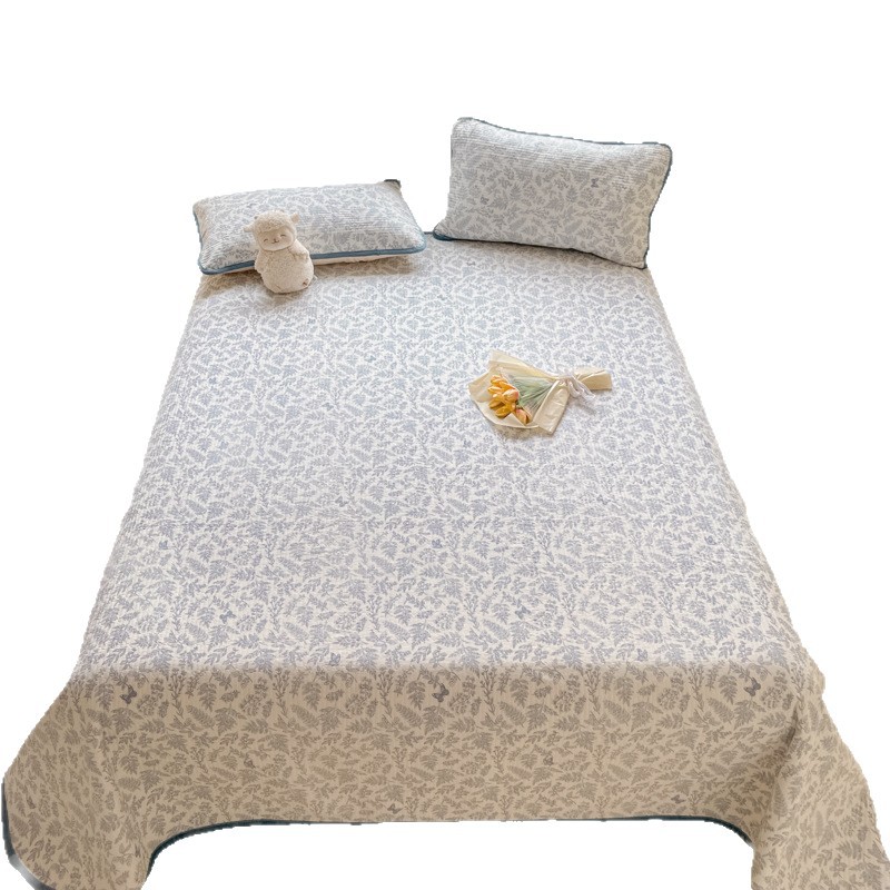 Nube de bebés cubierta de cama de terciopelo conjunto de tres piezas de otoño y invierno doble cara gruesa cuatro estaciones de algodón de algodón universal personalizado cama doble