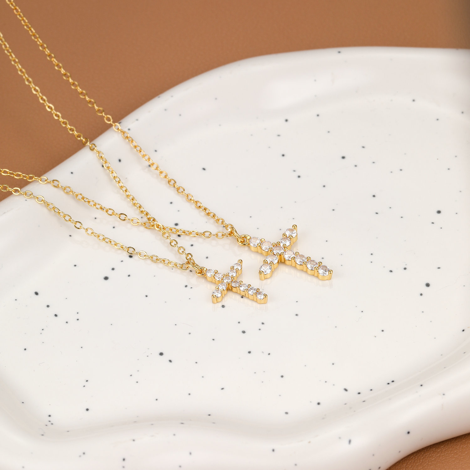 Double Layer Cross Pendant Necklace Gold Plated Clavicle Chain_voghion.com