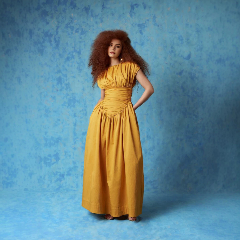 Slimming and Figure-Flattering Round-Neck Sleeveless Dress, A-Line Short Dress for Petite Figures, Versatile Solid Color Style for Work Slimming and Figure-Flattering Round-Neck Sleeveless Dress, A-Line Short Dress for Petite Figures, Versatile Solid Color Style for Work