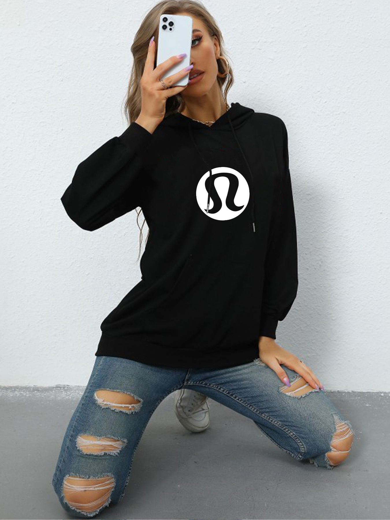 Printed Sweater Image 5