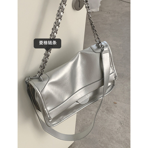 2024 New Trend Brand Chain Bag for Women, Unique Design Large Capacity Shoulder Bag and Crossbody Bag, Cool and Stylish Underarm Bag for Women