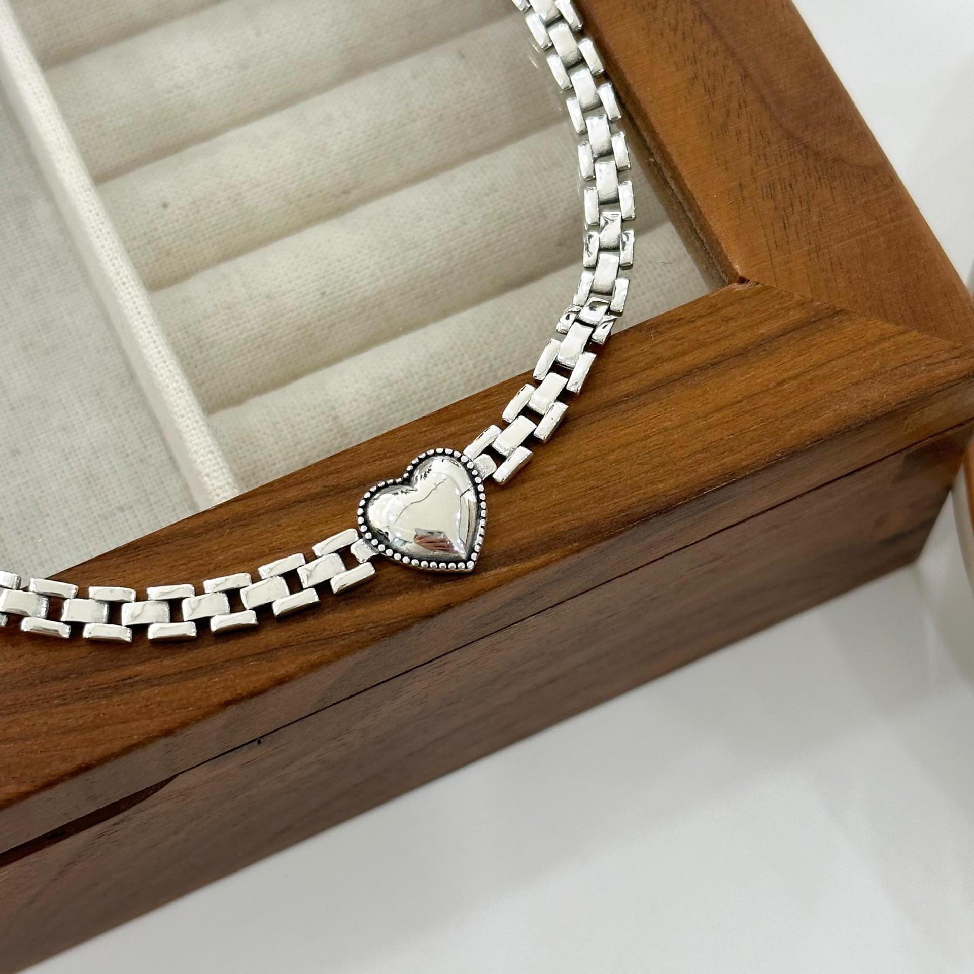 Holiday, Daily Occasion Copper Material Heart Shape Pattern Wholesale Jewelry Simple Style Heart Shape Copper Plating Bracelets