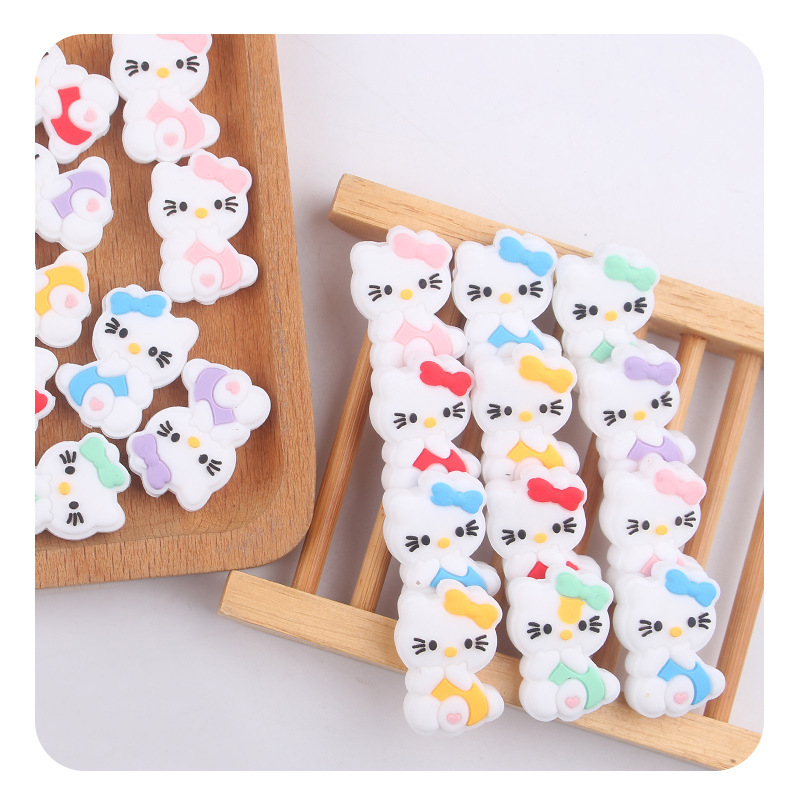Productos creativos para bebés DIY dibujos animados animales karting gatos silicona bebé tetina cadena de dientes molares accesorios de pulsera de diente