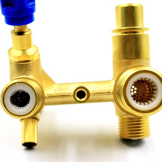 Accesorios de la válvula de derivación de la válvula de llenado de la válvula del horno montado en la pared DZR cobre anti-Zinc eliminación filtro importado calefacción accesorios de tubería del horno