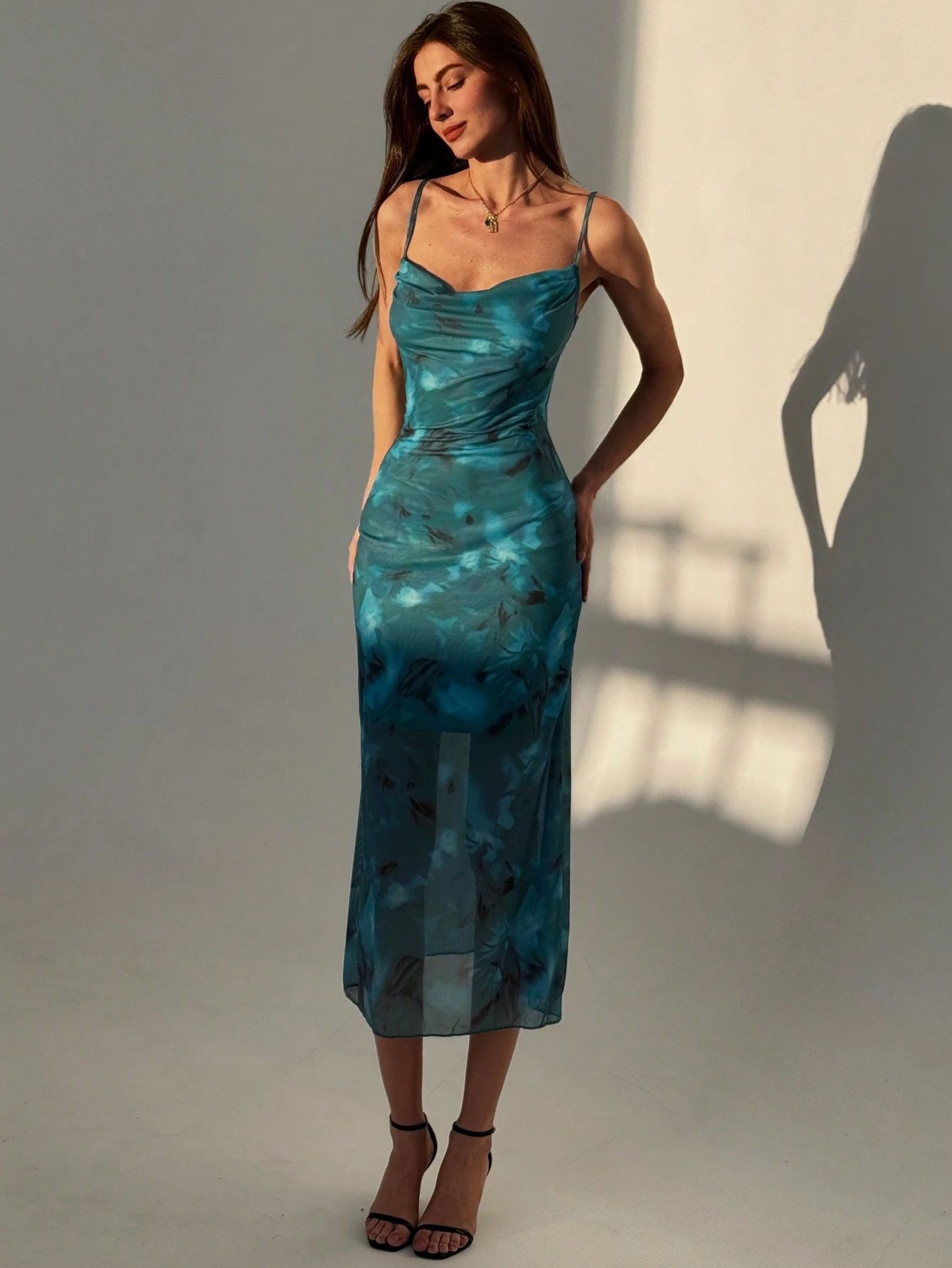 Casual, Beach Occasion Strap Neckline Wholesale Women's Elegant Backless Printing Casual Beach Strap Sleeveless Strap Dress