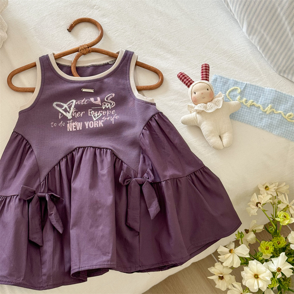 Vestido de verano de siete niñas de limón salado 25 nuevo estilo falda de estilo occidental de bebé femenino falda de chaleco sin mangas de niño falda de empalme