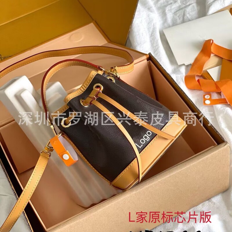 Europe and the United States big brand leather women's bag old flower logom & lv mini bucket bag portable shoulder slung strap small bag