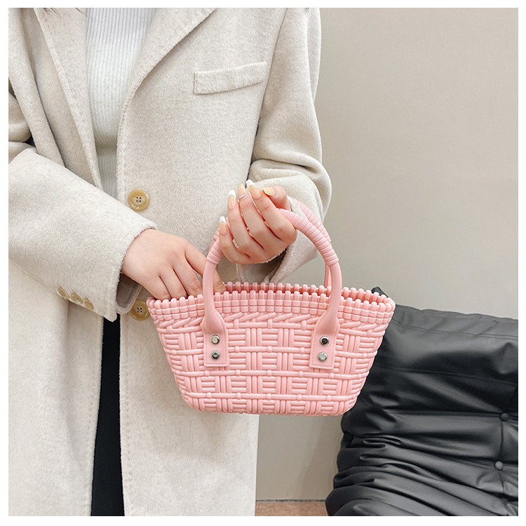 2025 New trendy and versatile crossbody mini vegetable basket jelly bag, fashionable hand-held woven bag, mini tote women's bag undefined