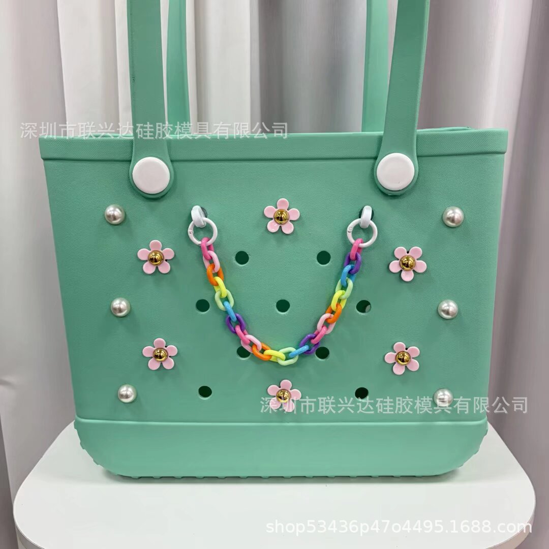 Cross-border nuevo bogg bolso colgante DIY perlas margaritas arco iris hebilla cadena bolsa de playa zapatos accesorios de flores