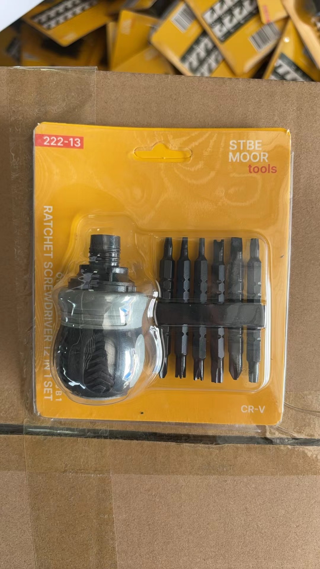 Destornillador de trinquete de una pieza de fábrica Juego de 26 piezas destornillador en caja destornillador de doble propósito Cruz telescópica de una palabra