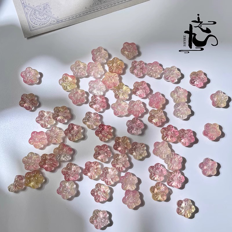 Pink yellow gradually changes