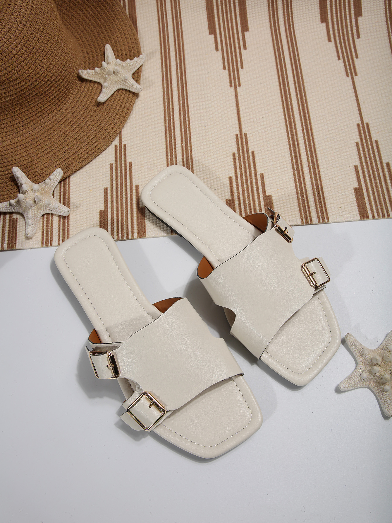 Women's Plus Size Flat Buckle Beach Sandals Square Toe Strappy_voghion.com