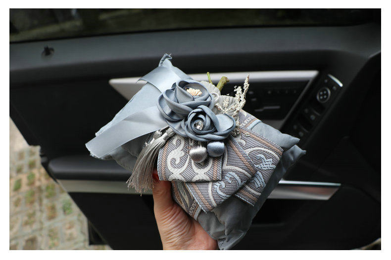 Embroidered Bamboo Charcoal Car Interior Decoration Air Freshener