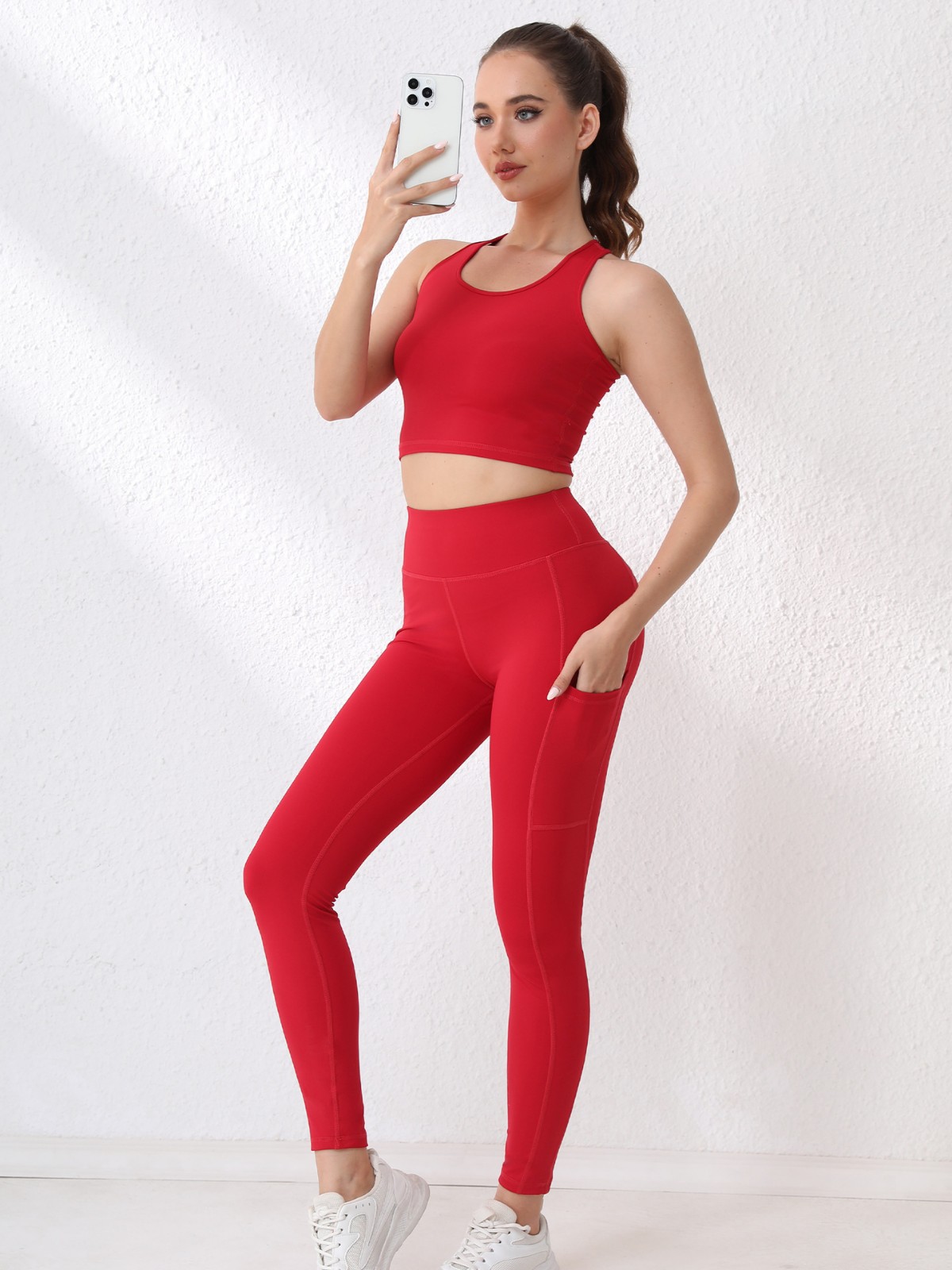 Trajes de yoga transfronterizos europeos y estadounidenses con espaldas apretadas para elevar las caderas trajes de deportes al aire libre para mujeres