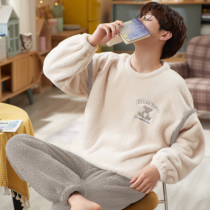 가을과 겨울 플란넬 잠옷 남성용 두꺼운 기모 따뜻한 한국식 산호 양털 세트 학생들을위한 봄 집 옷