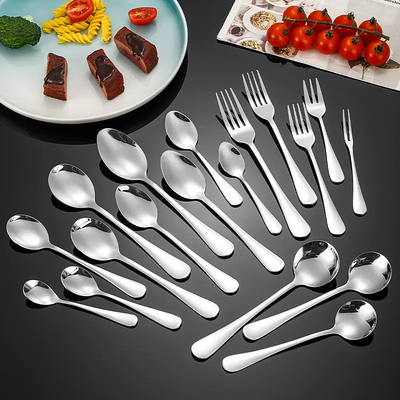 304不锈钢刀叉勺西餐牛排餐具套装家用创意甜品长柄勺子跨境批发