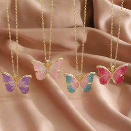 耳环;耳钉;项链