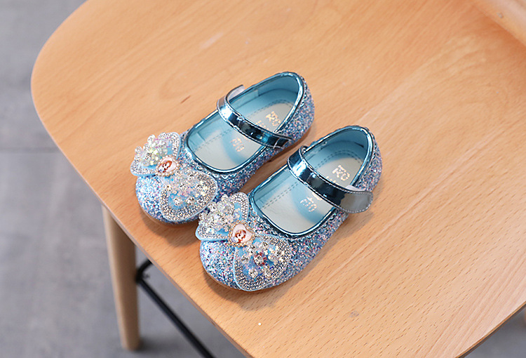 2024 frühjahr Neue Mädchen Mode Wasser Ziegel Cartoon Prinzessin Schuhe Koreanische Version Kleines Mädchen Pailletten Leder Schuhe Weichen Boden Baby Schuhe_voghion.com