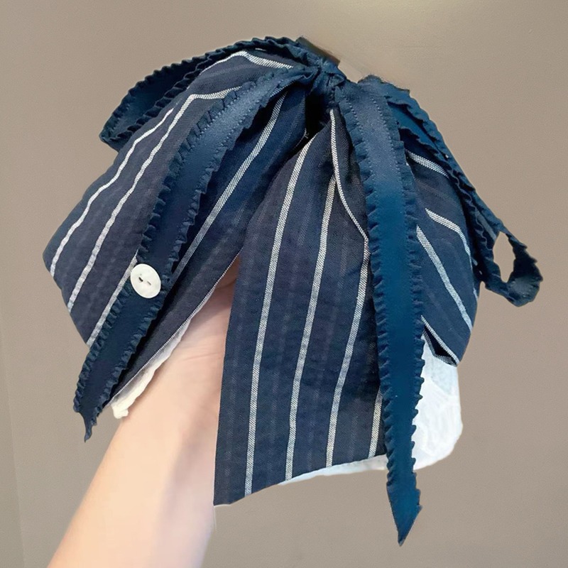 085 заколка для хвоста в темно-синюю полоску