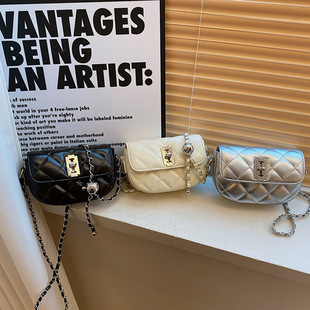 Summer 2024 rhombus embroidery thread small square bag super popular chain women's bag exquisite all-match shoulder bag niche design