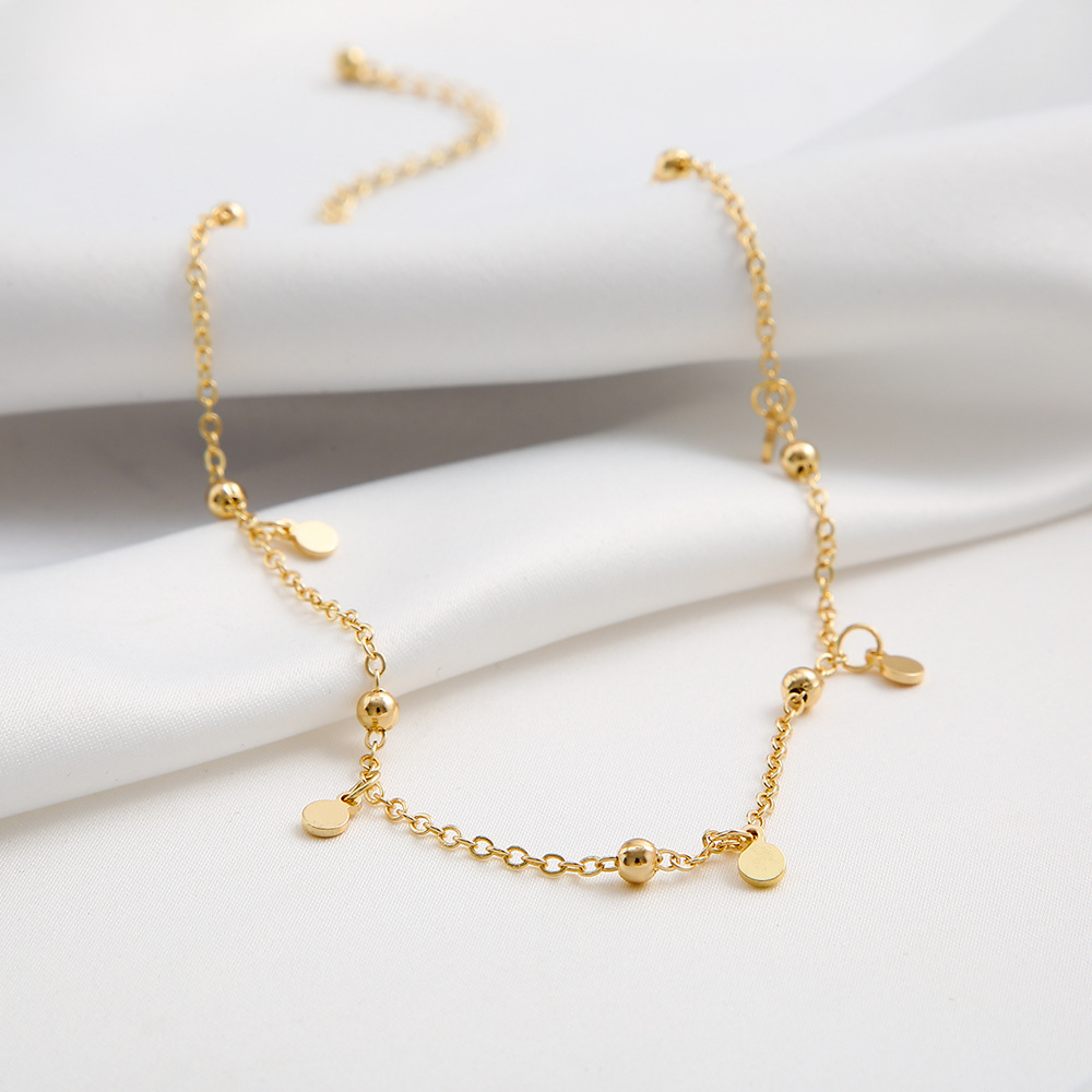 Collana con ciondolo a forma di stella e luna per donna elegante_voghion.com