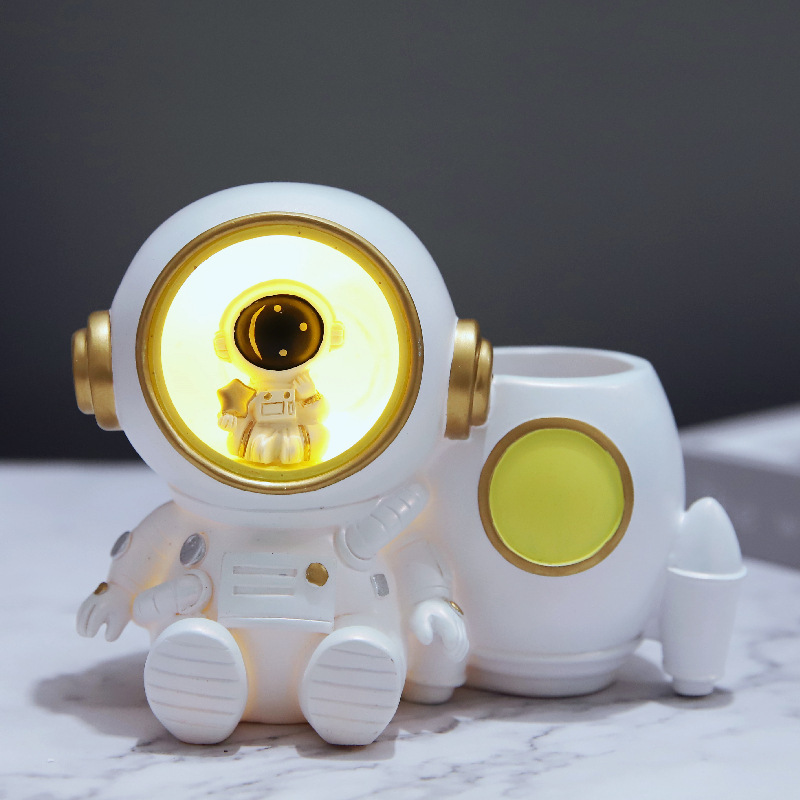 Regalo navideño nuevo estilo de fantasía sirena de concha luz de portalápices niña ins decoración de la habitación decoración venta directa de fábrica