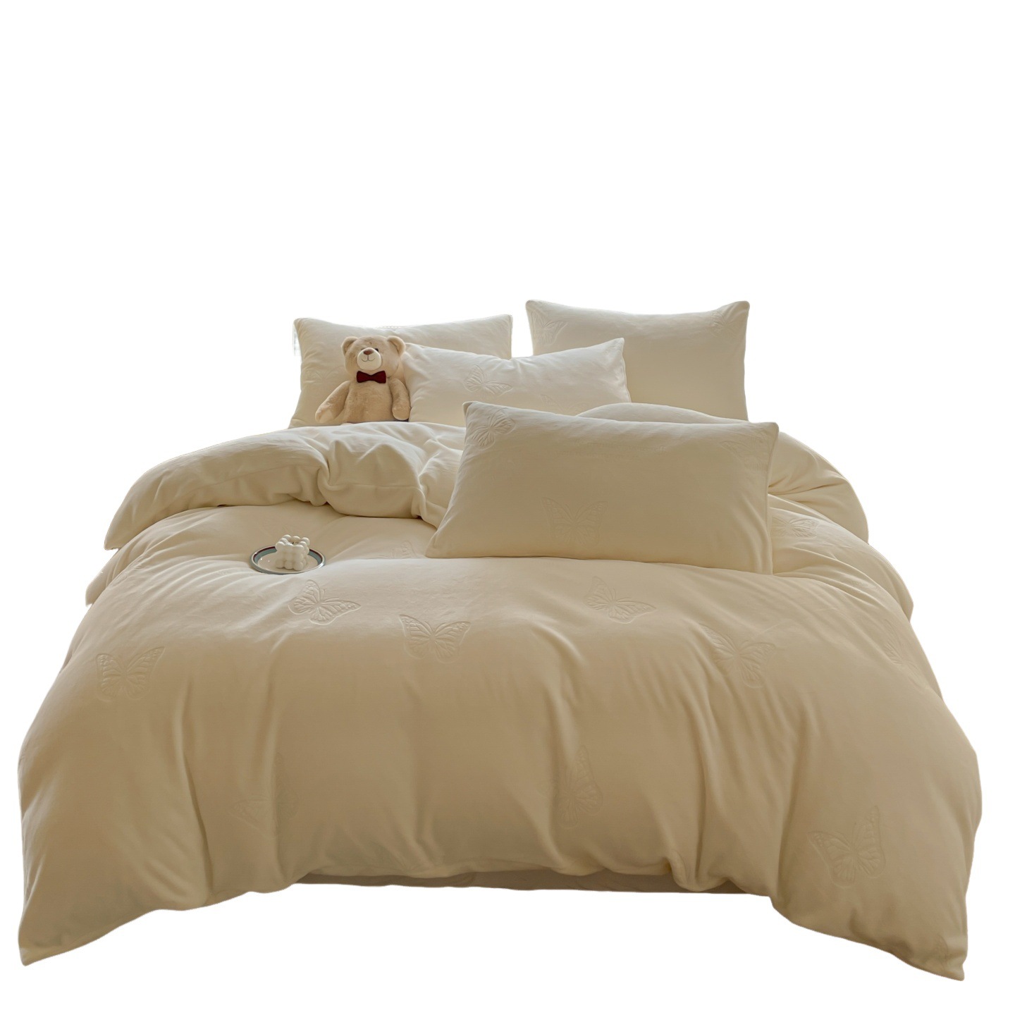 A clase de lujo ligero europeo de invierno cálido de seda de cuatro piezas con seda de coral gruesa cubierta de sábanas sensación de gato