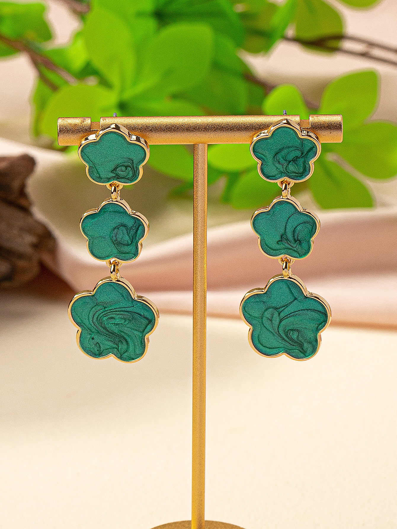 1 Pair IG Style Simple Style Flower Enamel Plating Zinc Alloy Drop Earrings display picture 4