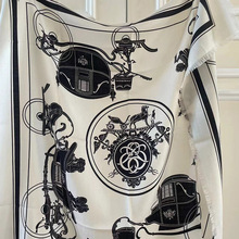 藏书章马车经典双面印花真丝羊绒丝羊绒丝毛四面拆须方巾围巾披肩