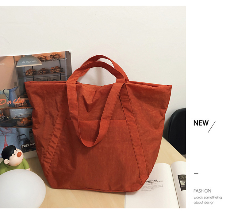 Women's American retro single-shoulder crossbody bag, casual tote bag, large-capacity single-shoulder bag, high appearance level, versatile travel bag undefined