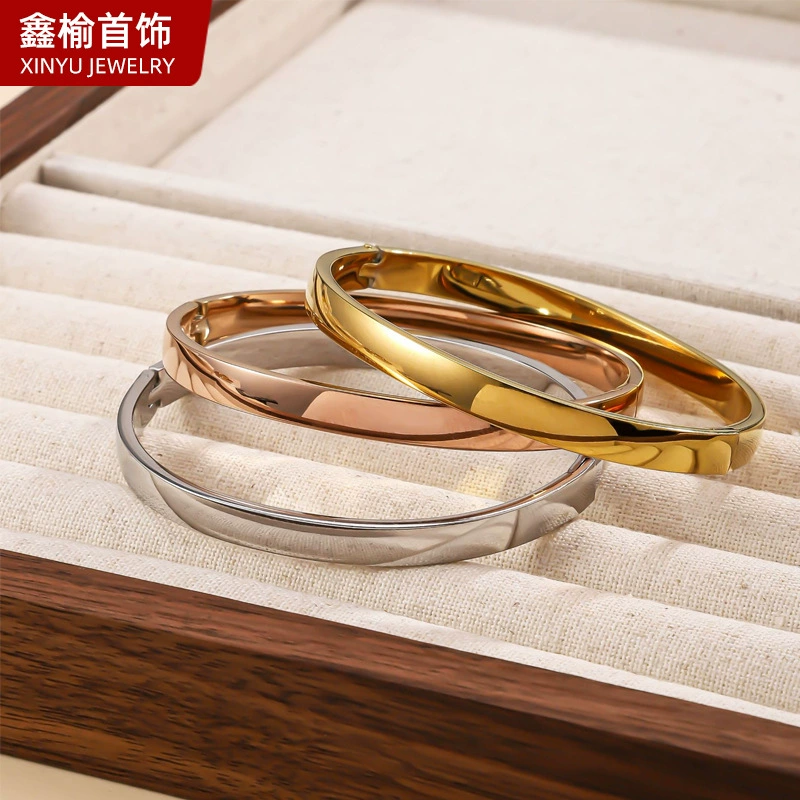 TikTok трендовый европейский и американский минималистичный браслет из золотой титановой стали, крутой стильный женский тонкий круглый браслет с простым обручем, производитель может настроить.