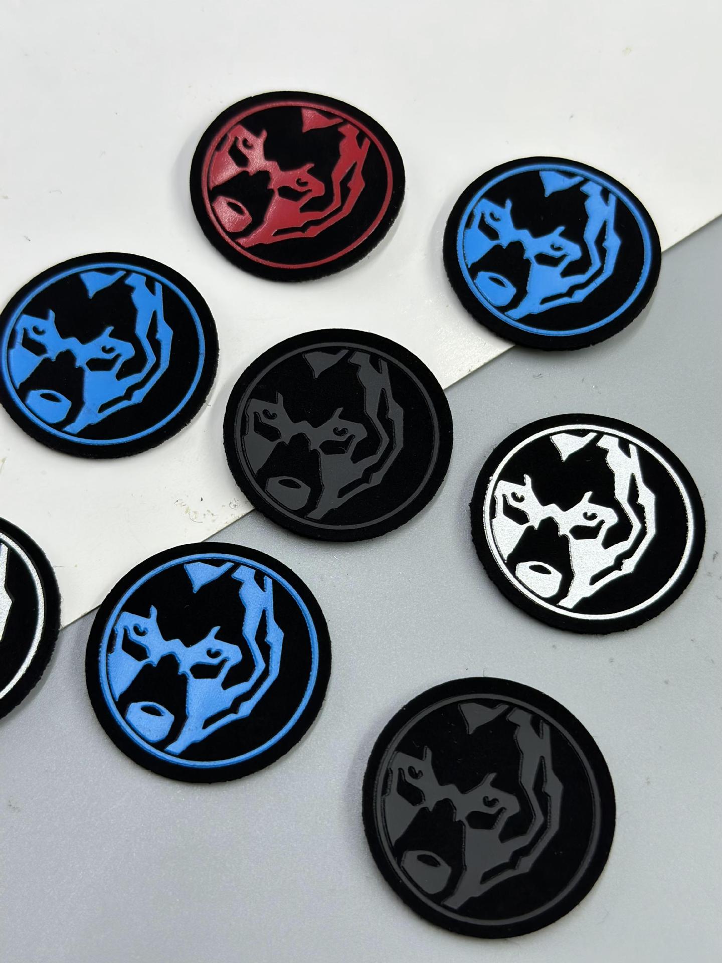 厂家直销圆形四色装饰标服装箱包装饰标