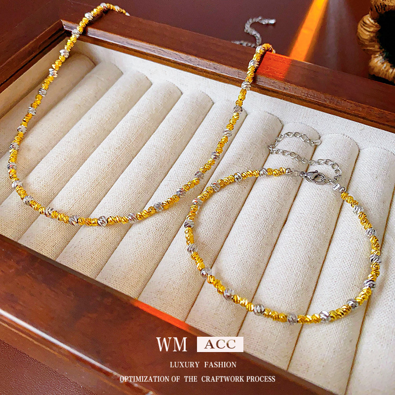 Collar de oro real de 18 quilates, diseño de moda, collar de clavícula, nicho, lujo ligero, conjunto de lujo de alta calidad para mujeres