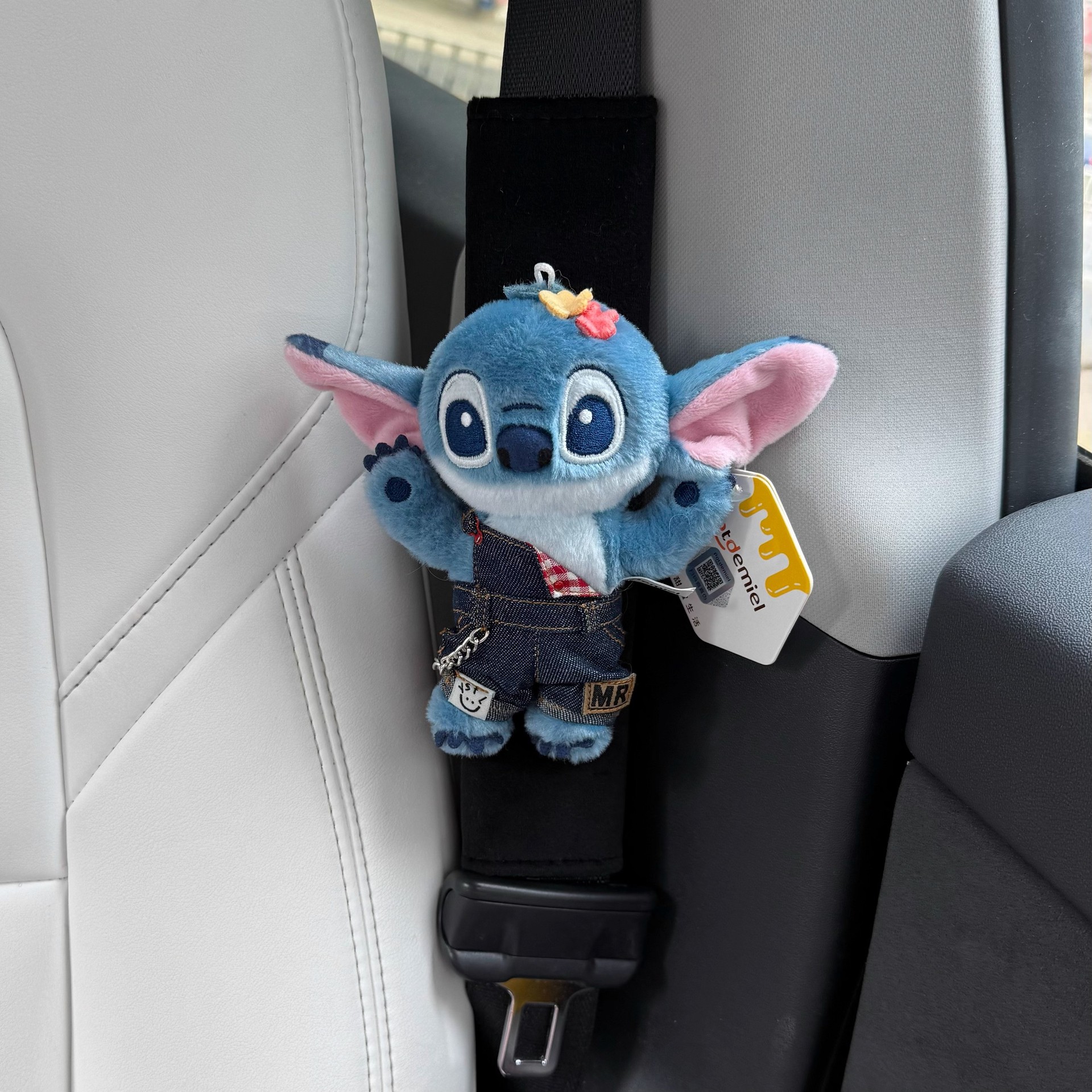 Genuine Stitch Sweetheart Stitch Car Interior Cute Doll Car Shoulder Pad Seat Belt Decoration Free