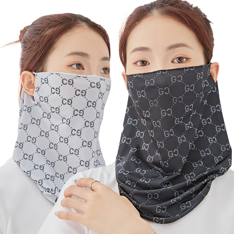 Spring and Summer Women's Sun Protection UV Blocking Scarf Mask Outdoor Cycling Breathable Chilling Silk Neck Gaiter Face Covering for Men and Women