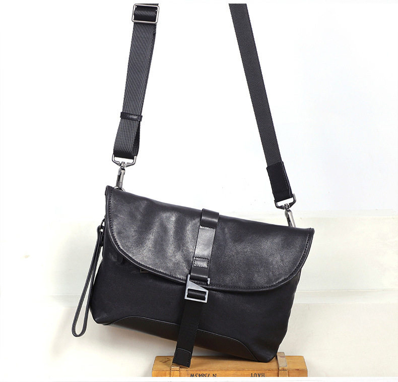 Túi đeo chéo nam da bò thật kiểu dáng nhỏ gọn, túi cầm tay thời trang 29×11×17 cm — màu đen chi tiết 3