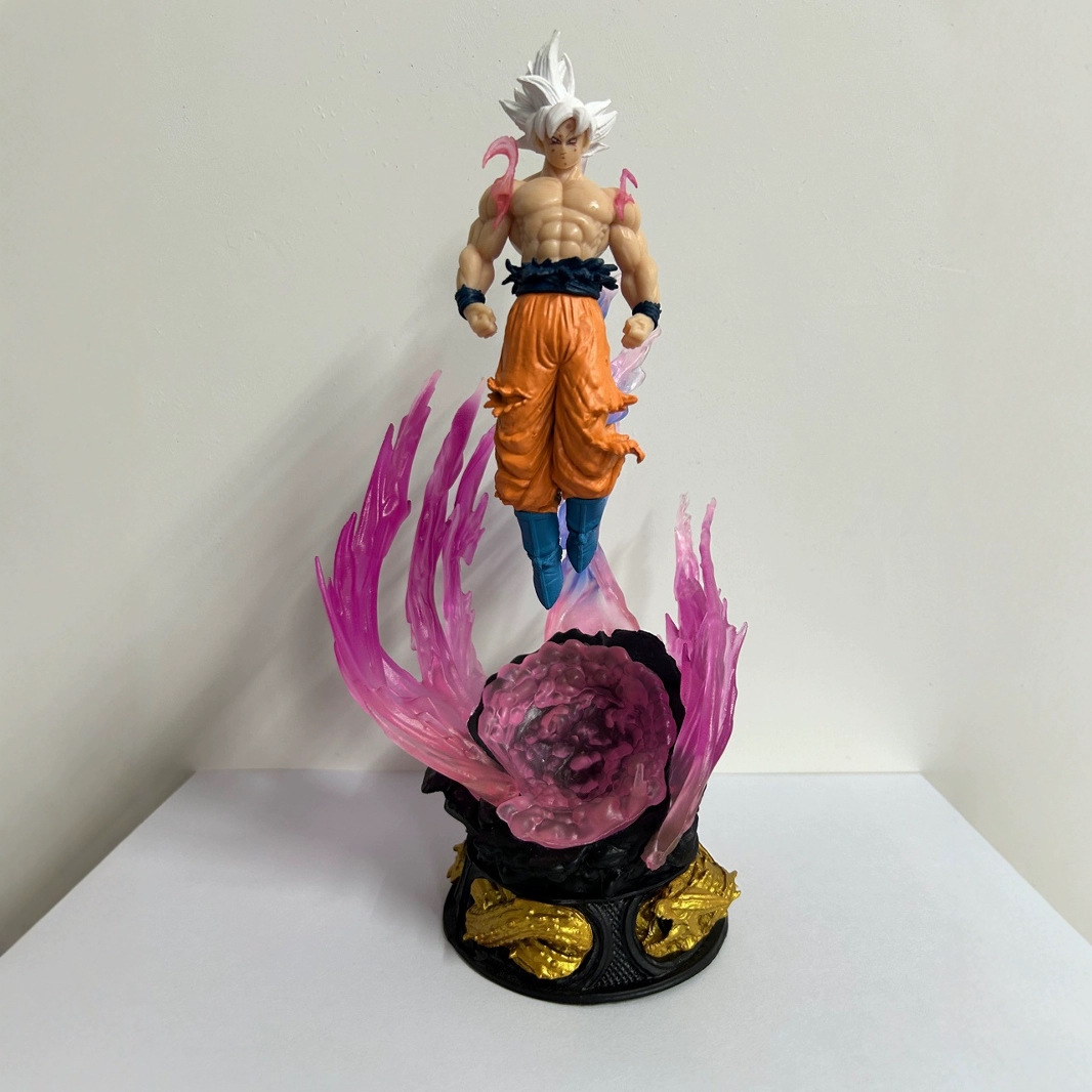 Siete perlas en el extremo Goku blanco escultura de cabeza única puede iluminar escenario modelo Saiyan adornos hechos a mano al por mayor