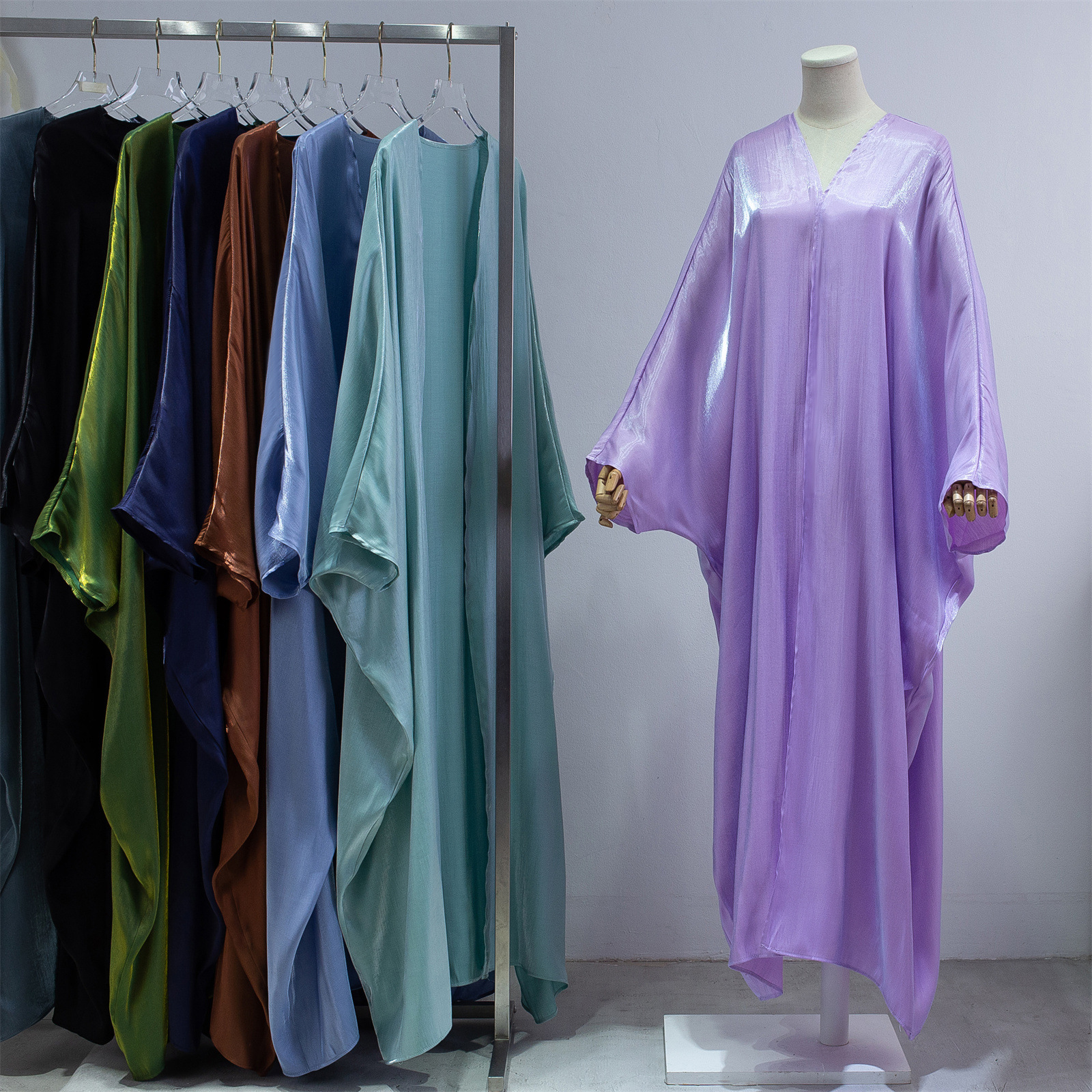 Cross-border Foreign Trade Independent Site Middle Eastern Casual Shiny Silk Cardigan Plus-size Robe With Bat_voghion.com
