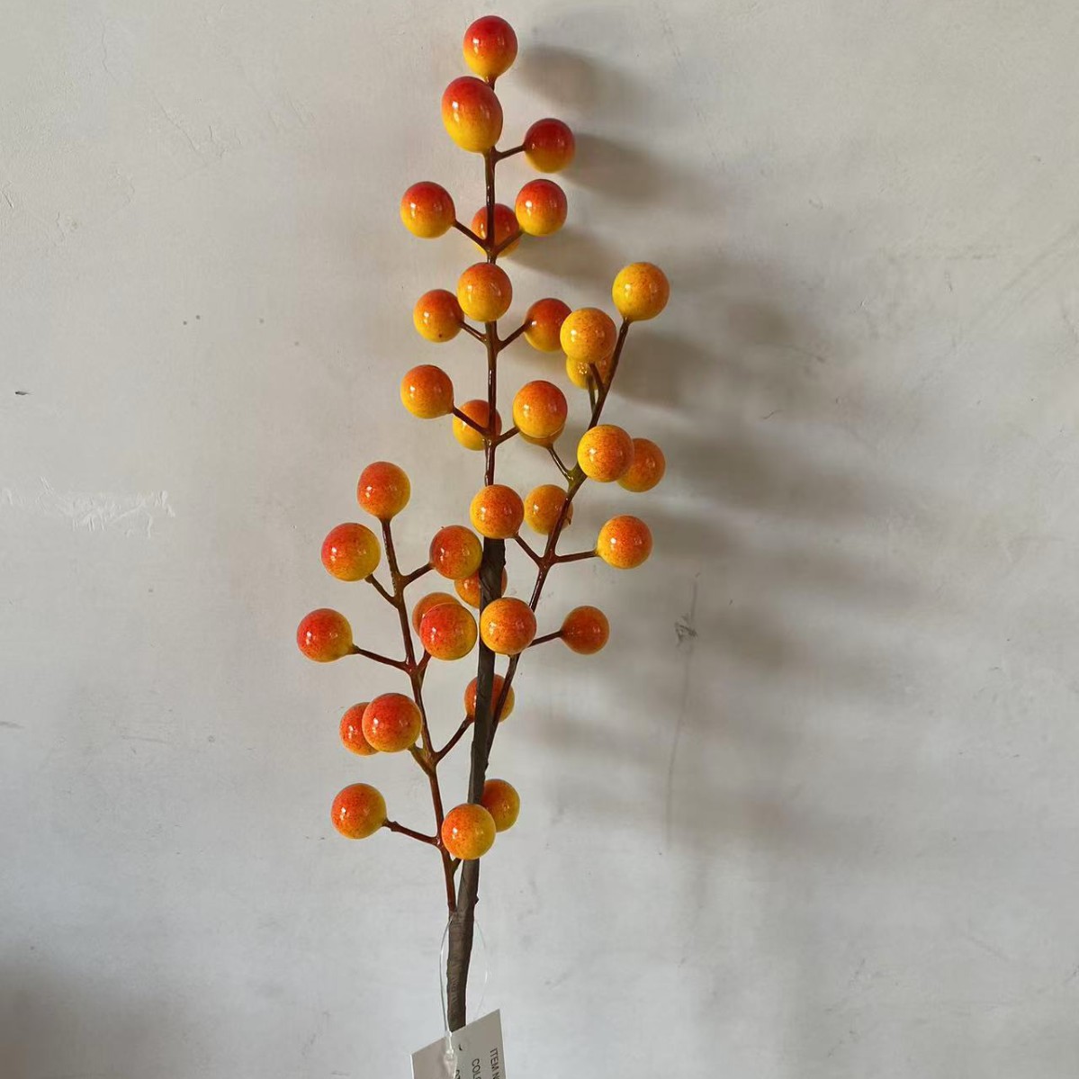 跨境12头渐变红果圣诞果银色冬青果家居装饰红果串枝仿真红色浆果