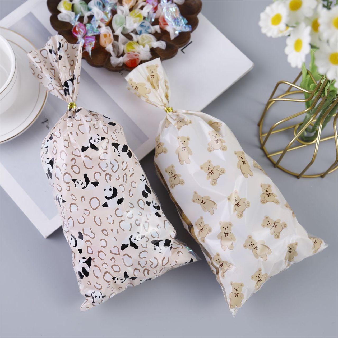 Bolsas de dulces Opp transfronterizas bolsas de embalaje de dibujos animados de oso lindo creativo bolsas de plástico de regalo bocadillos bolsillos planos de comida