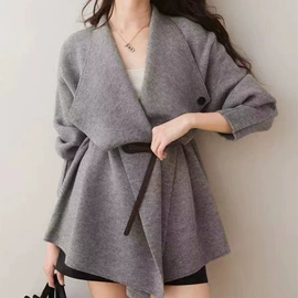 女式针织衫;毛衣;连衣裙