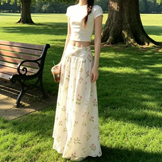 初夏独特漂亮法式碎花半身裙子套装女夏季2026新款超火穿搭一整套
