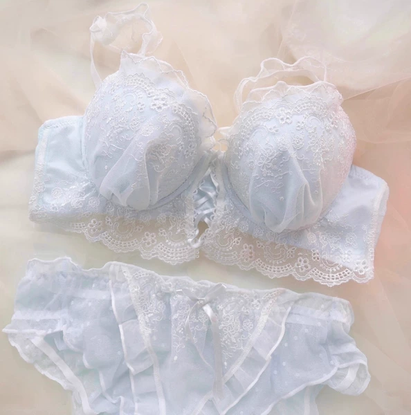 Blue set