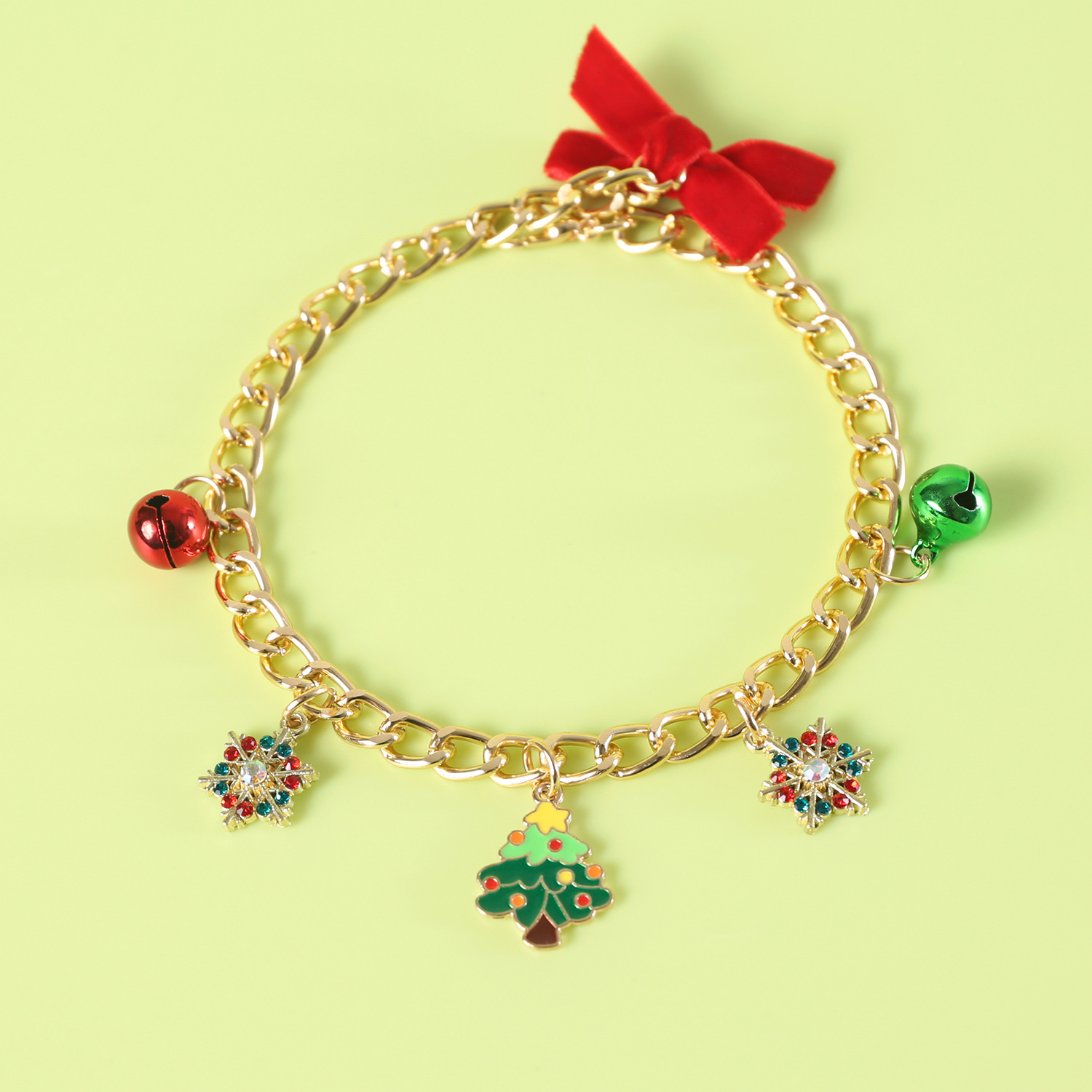 Collar de cadena de perforación de copo de nieve transfronteriza europea y americana para mascotas gatos perros accesorios campana Santa collar de árbol de Navidad
