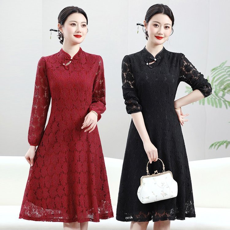 Spring Fashion Casual Women's Clothing for Moms, Designed to Be Worn in an Elegant Way, Showcasing Women's Daily Work Attire Spring Fashion Casual Women's Clothing for Moms, Designed to Be Worn in an Elegant Way, Showcasing Women's Daily Work Attire