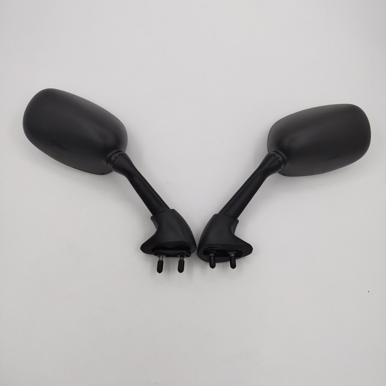 Cross-border motorcycle modified rearview mirror suitable for YZFR1 YZF-R1 04-06 sports car mirror large field of view mirror